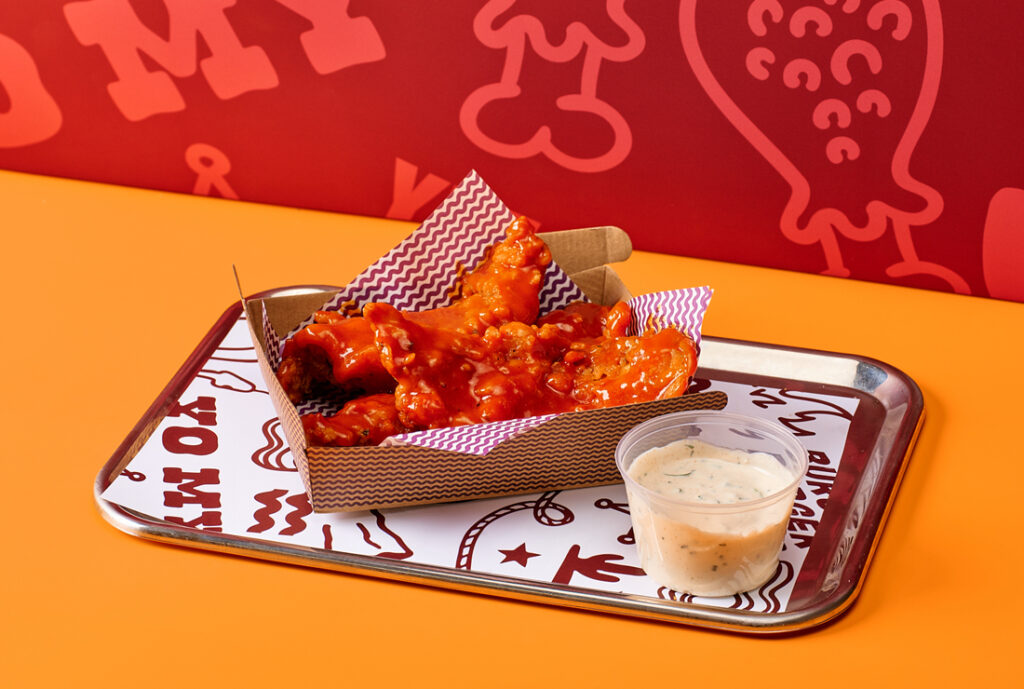 Hot Buffalo Crunch Chick'n Strips Hot Buffalo Crunch Chick’n Strips #YOMGLimited Menu by YOMG ~ crunchy fried buffalo chick’n strips w buttermilk ranch (3 pce) #yomgitsHOT