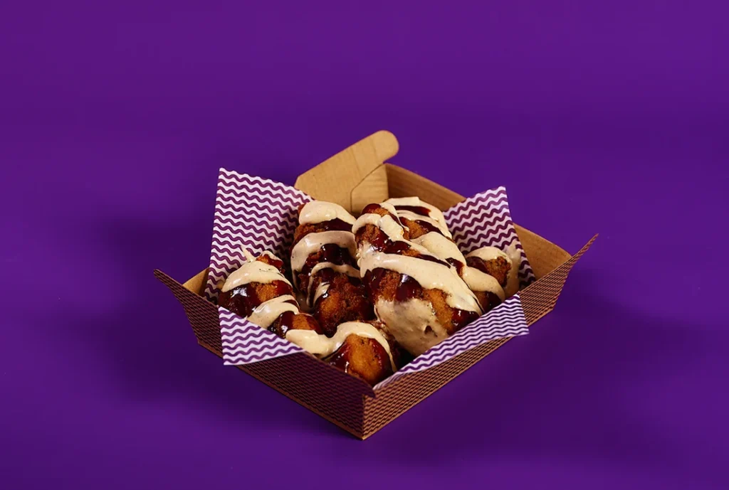 YOMG BBQ Ranch Wings Menu Item - ranch, BBQ sauce (6pce)