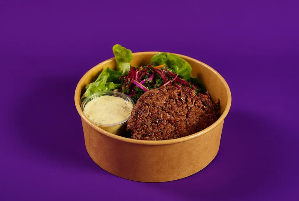 Yo My Salad with Beef Menu Item - Yo My Salad (lettuce, carrot, kale, cabbage, beetroot, green goodness dressing) + beef + sauce