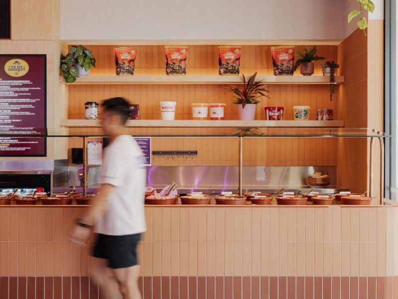 YOMG Elanora Store Gallery Froyo Flavours Station